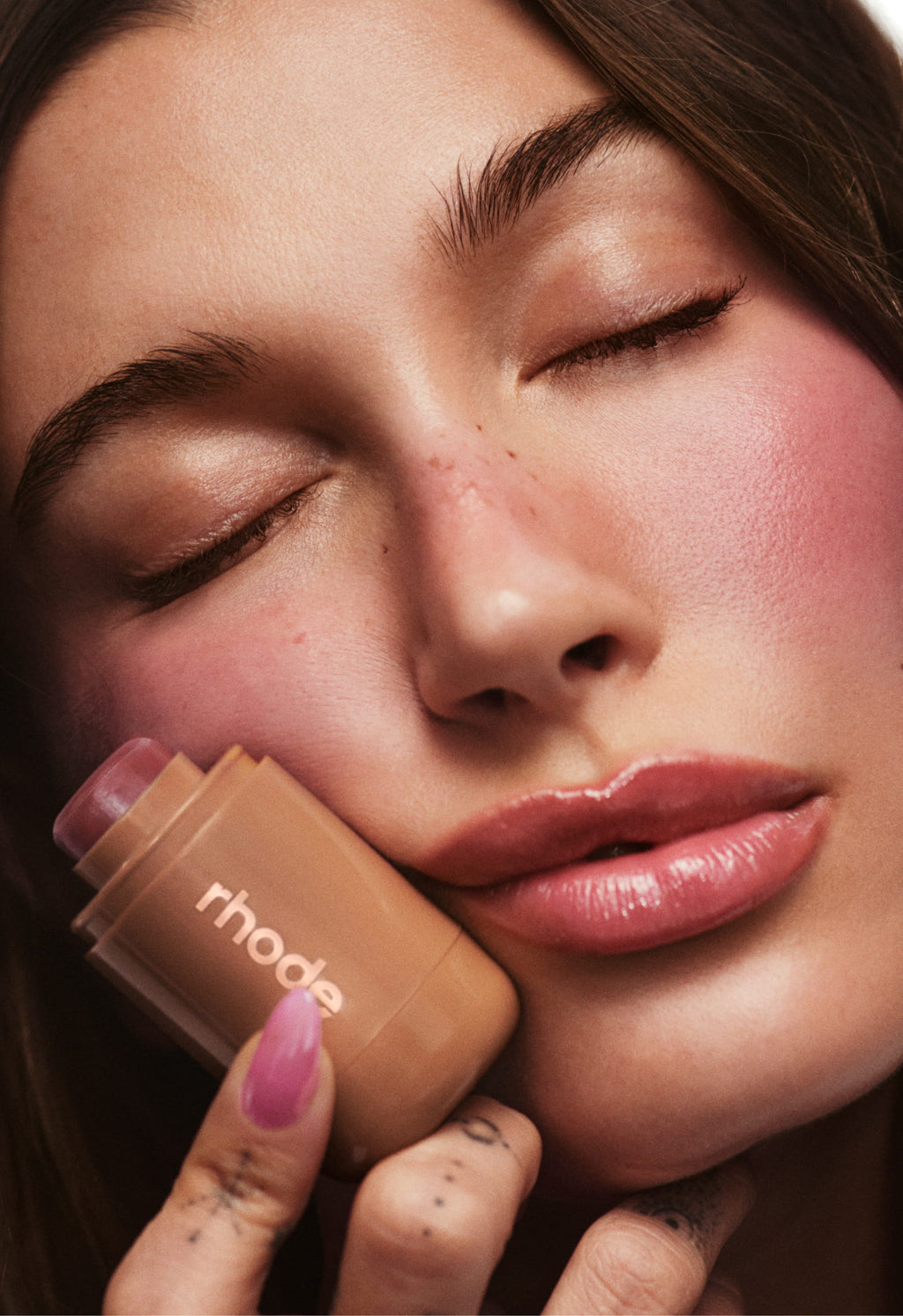 🌺 Rhode Pocket Blush – Sprinkle